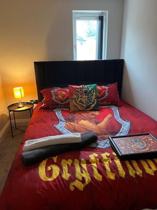 Potters Retreat- Warner Bros And London Watford (Hertfordshire)